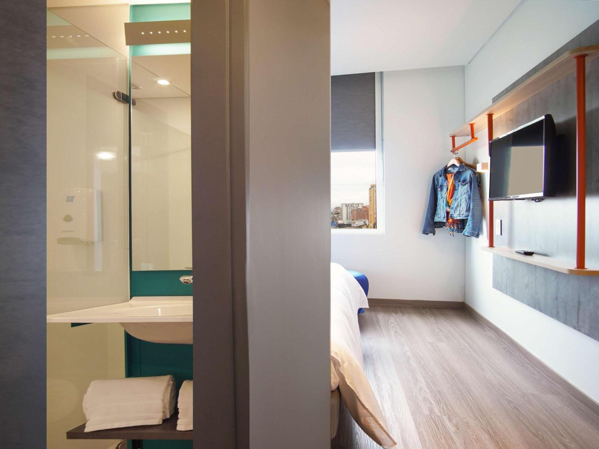 Ibis Budget Bogota Marly Eksteriør billede