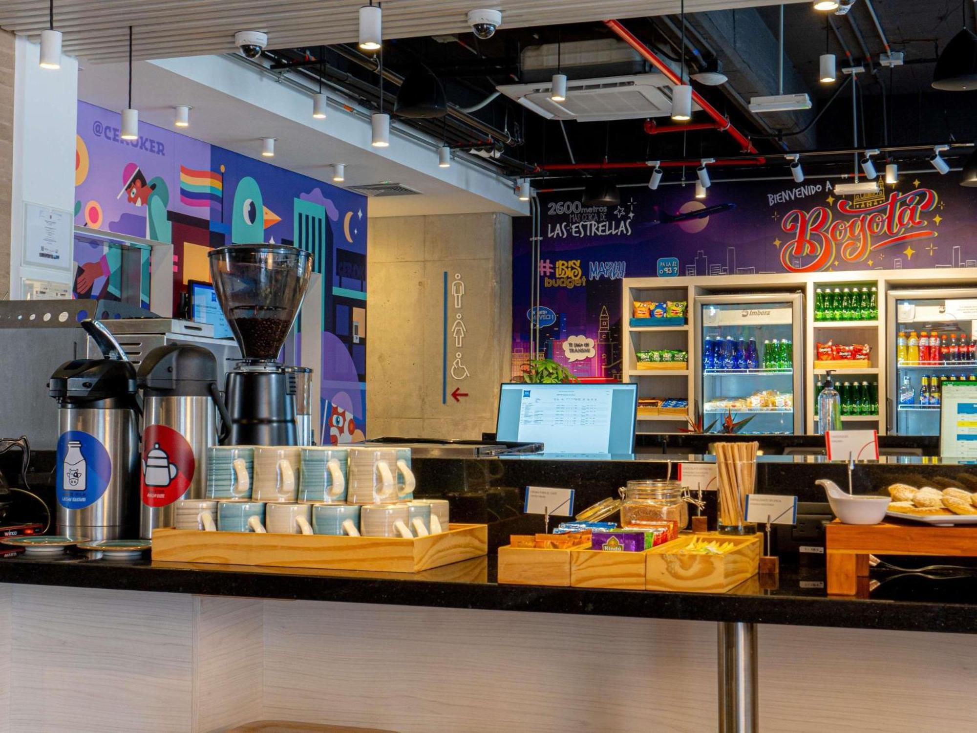 Ibis Budget Bogota Marly Eksteriør billede